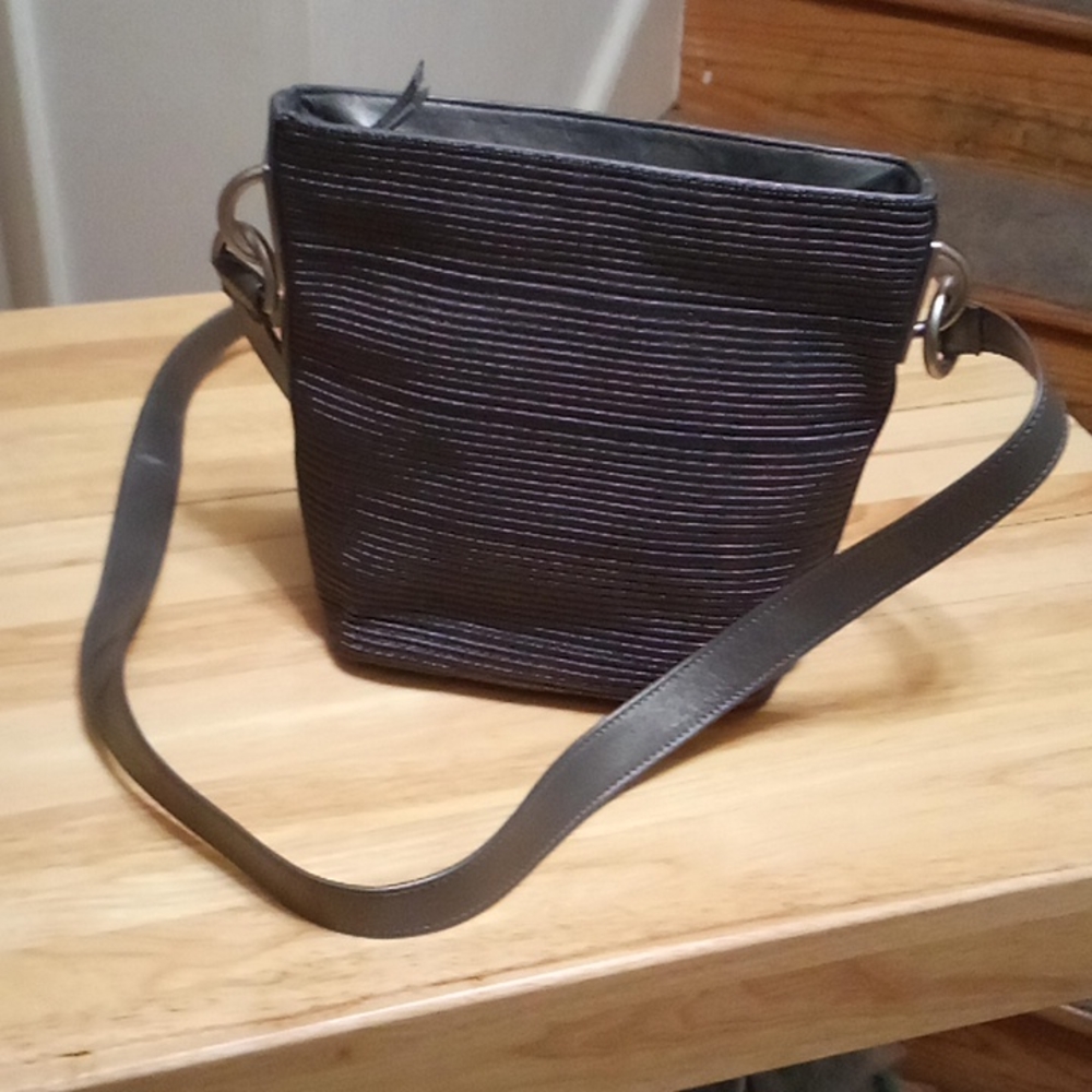 From Anita's Closet By Sharif Zippered Multi Silver Fabric Bag